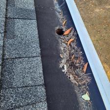 Roof-and-Gutter-Cleaning-in-Port-Orchard-Kitsap-County-WA 2